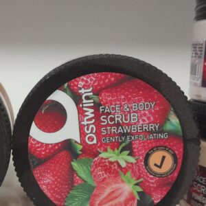 اسکراب صورت و بدن استیونت لایه برداری ملایم با رایحه توت فرنگی