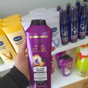 شامپو تقویت کننده گلیس FULL HAIR WONDER مناسب موهای ضعیف حجم ۴۰۰ میلی