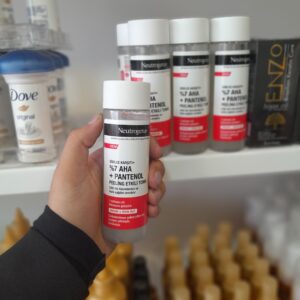 تونر ضد لک و روشن کننده نوتروژینا حجم ۱۲۵ میلی