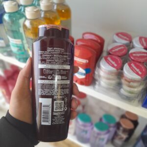 Alternative view of شامپو تقویت کننده و ضد ریزش مو لورال حجم ۲۸۵ میلی