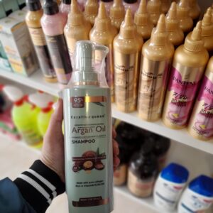 شامپو ترمیم کننده آرگان کراتین کویین حجم ۸۰۰ میلی